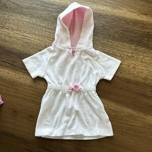 Rufflebutt baby cover up